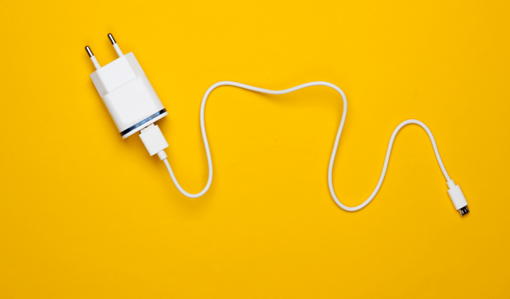 CE mobile adapter charging