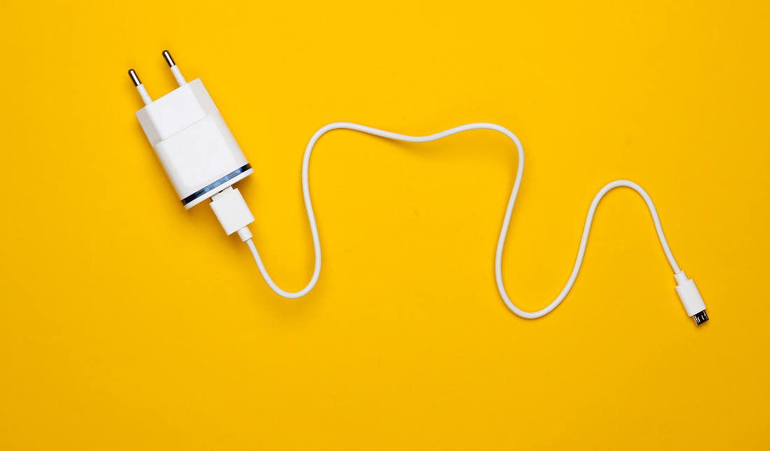 CE mobile adapter charging