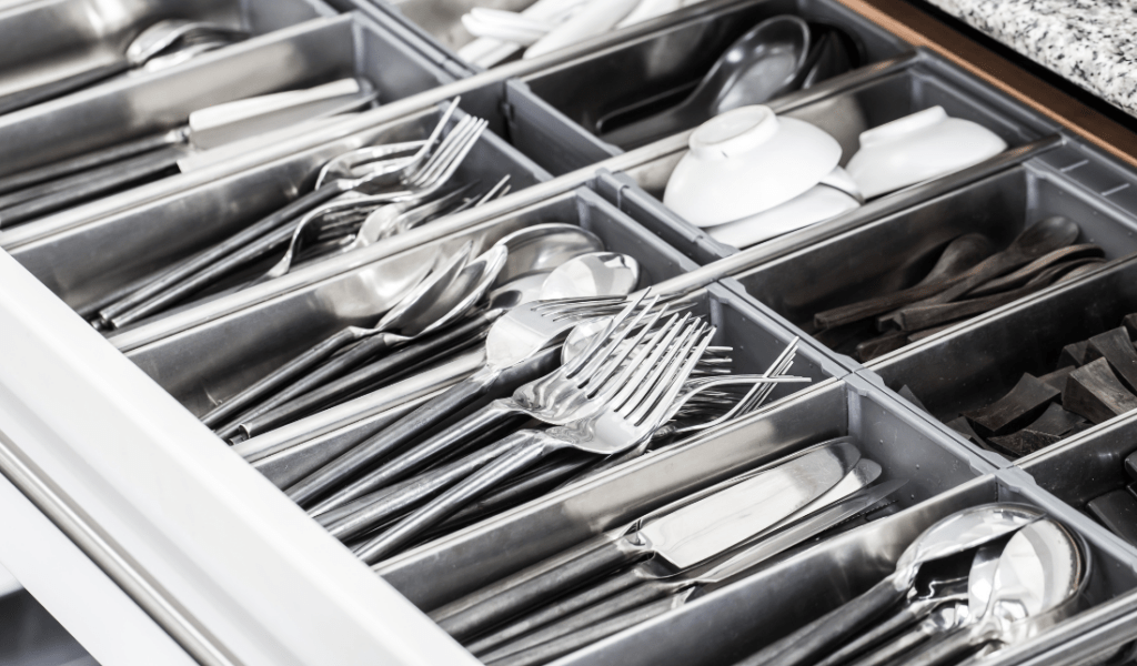 Knives, Cutlery Shaving Products