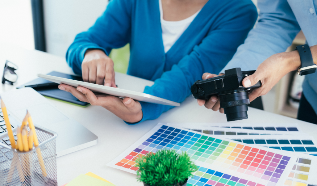 colorful graphics and professional images