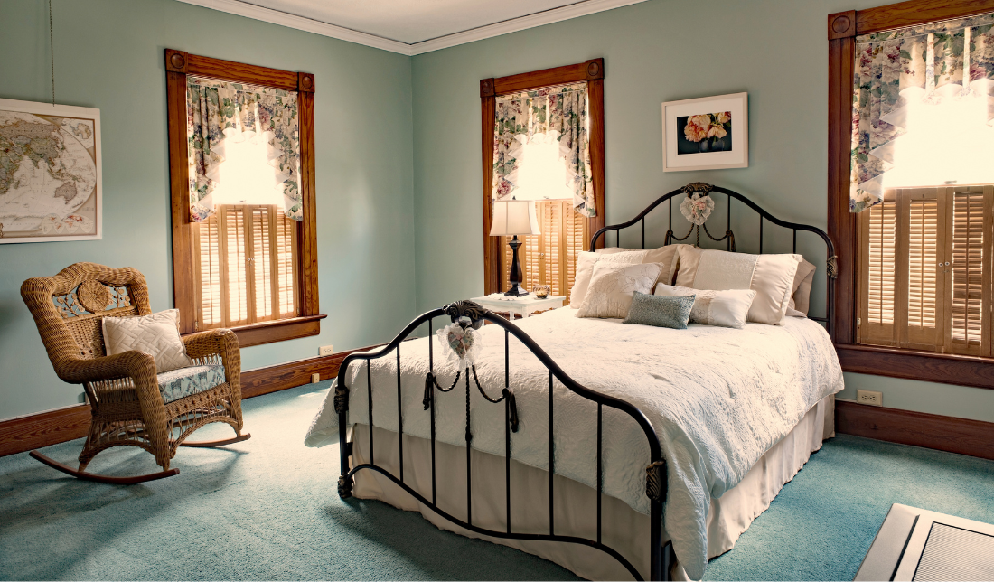 iron beds and related accessories