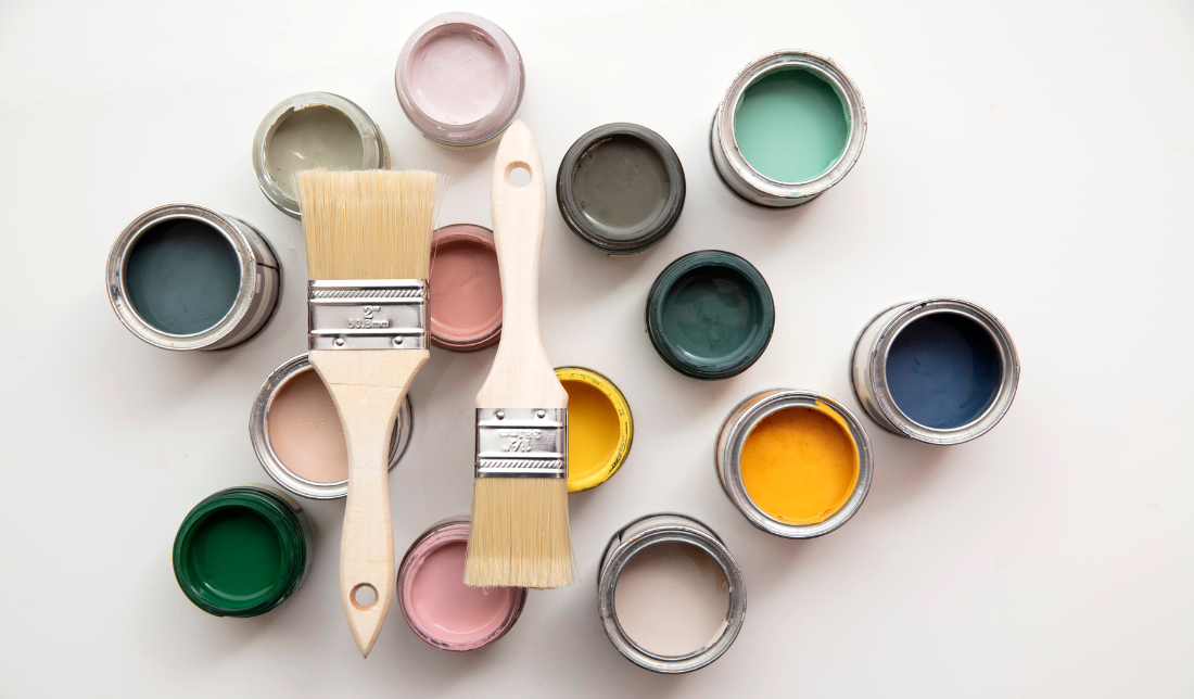 paintbrush with a bagel