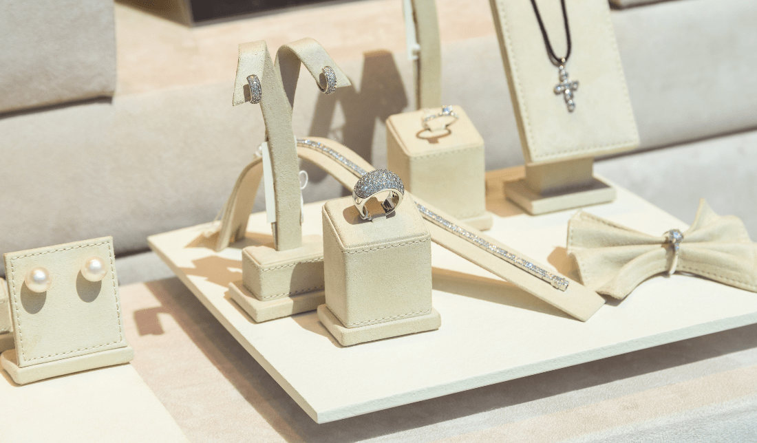 fashion jewelry sector