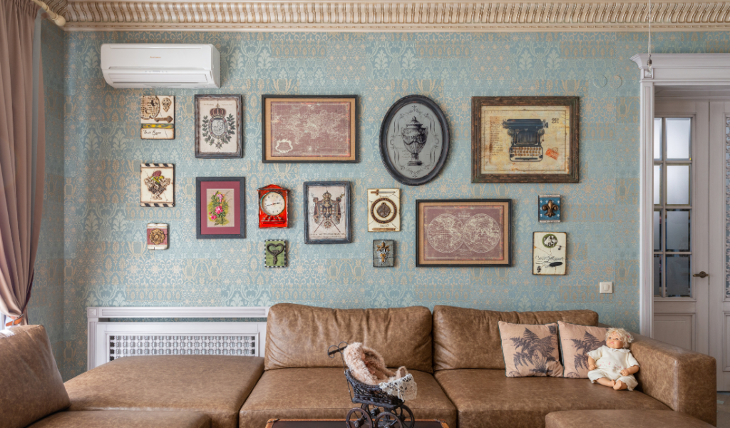 rustic farmhouse with vintage home décor